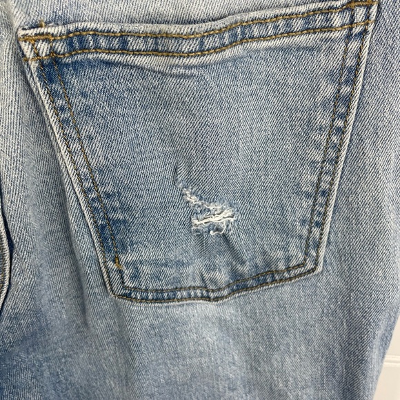 Universal Thread Light Wash Denim Distressed High-Rise 90’s Slim Jeans 4R W - Picture 13 of 14